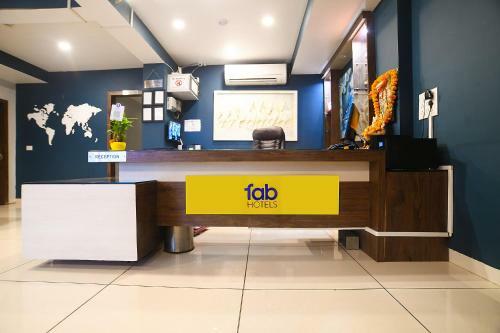 Fabhotel Shree Ram Palace - Fully Vaccinated Staff