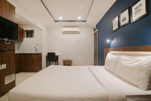 Fabhotel Shree Ram Palace - Fully Vaccinated Staff
