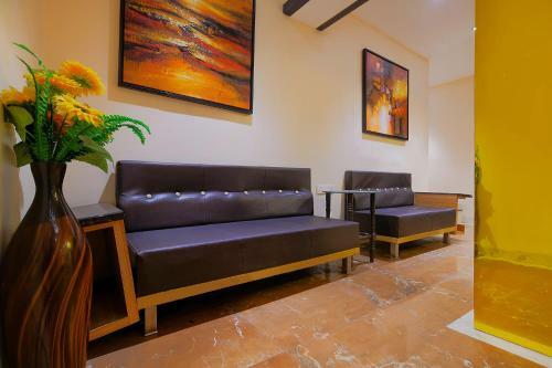 Fabhotel Imperial Regency