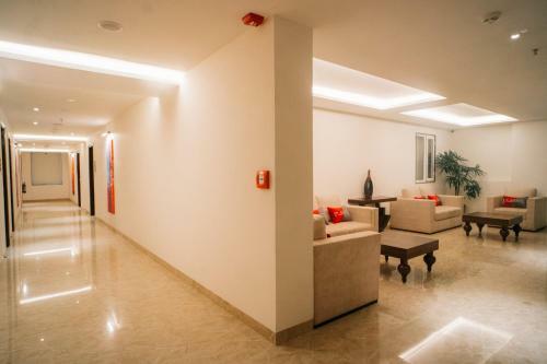 Hotel Playotel Premier Vijay Nagar
