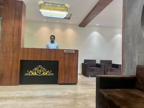 Hotel Vrindavan Palace
