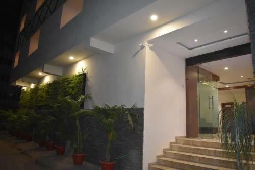 Hotel Vrindavan Palace