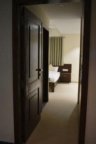 Hotel Vrindavan Palace