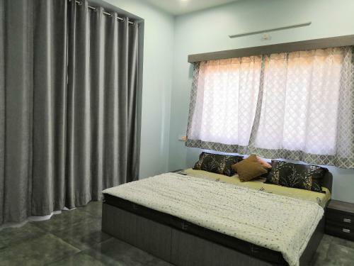 Shrivardhan Homestay