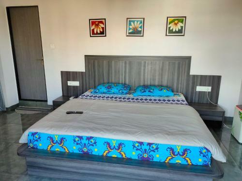 Shrivardhan Homestay