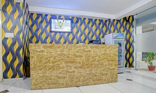 Hotel Treebo Trend Royal Empire Indore