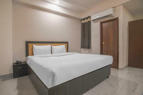 Collection O 83139 Hotel Stay Link