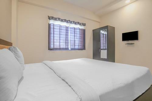 Collection O 83139 Hotel Stay Link