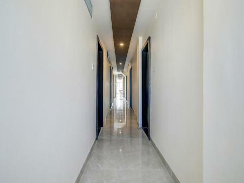 Capital O Ind689 Hotel Paradise Blue