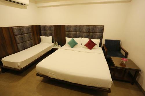 Hotel Alba Premier, Indore
