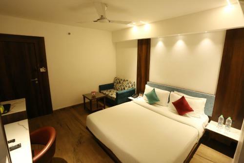 Hotel Alba Premier, Indore