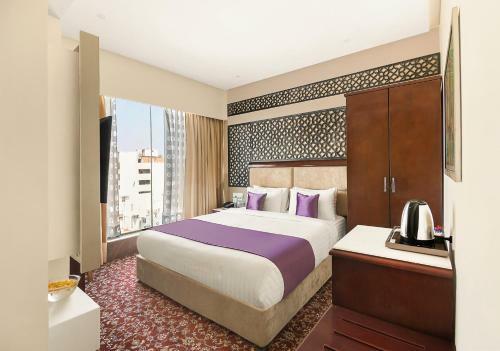 Hotel Sarovar Portico , Indore