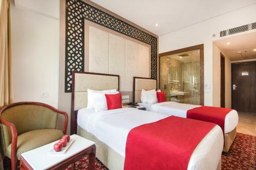 Hotel Sarovar Portico , Indore