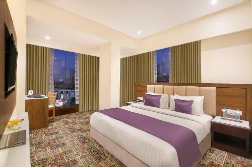 Hotel Sarovar Portico , Indore