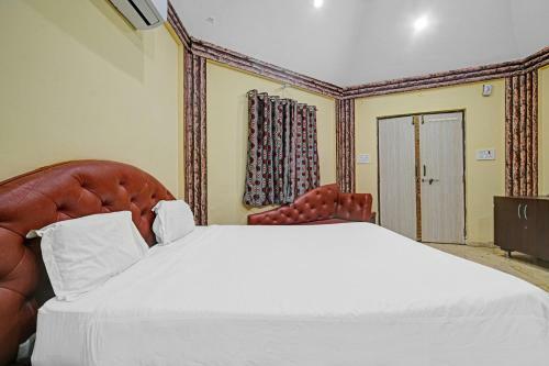 Collection O 85405 Hotel Shalimar Resort