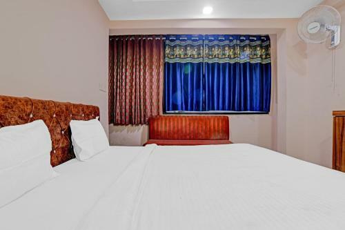 Capital O 86357 Hotel A A Baba Palace