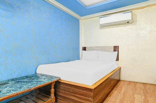 Capital O 86357 Hotel A A Baba Palace