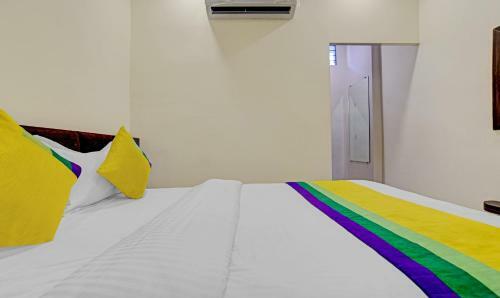 Hotel Treebo Trip Anand Shree