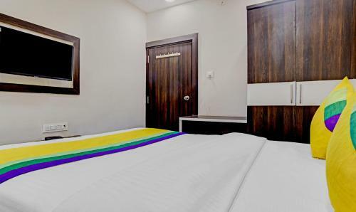 Hotel Treebo Trip Anand Shree