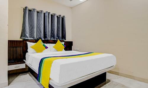 Hotel Treebo Trip Anand Shree