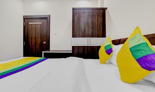 Hotel Treebo Trip Anand Shree
