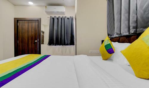 Hotel Treebo Trip Anand Shree
