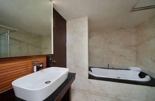 Essentia Luxury Hotel Indore