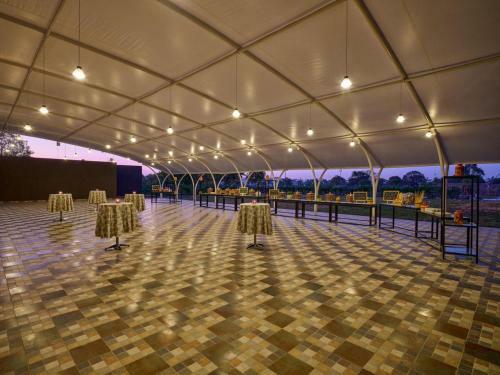 Essentia Luxury Hotel Indore