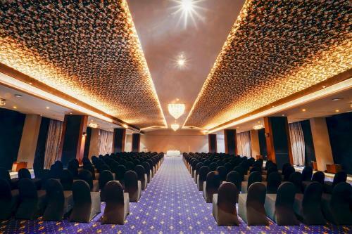 Essentia Luxury Hotel Indore