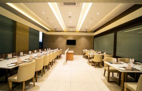 Essentia Luxury Hotel Indore