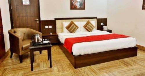 Hotel Kadambari Regency