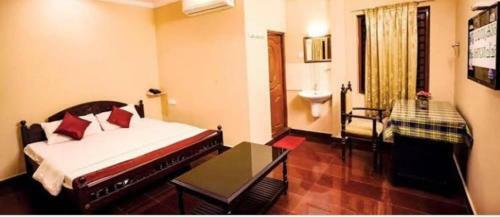 Hotel Kadambari Regency