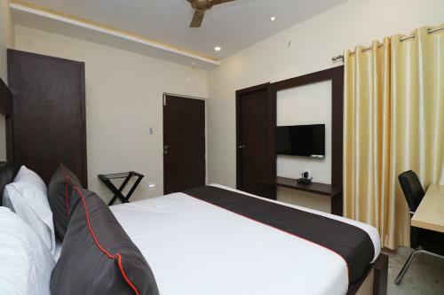 Hotel Oyo 81087 Collection O Vrindavan Palace