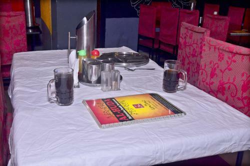 Hostal Al Huda Hotel & Rooms