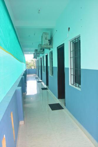 Hostal Al Huda Hotel & Rooms