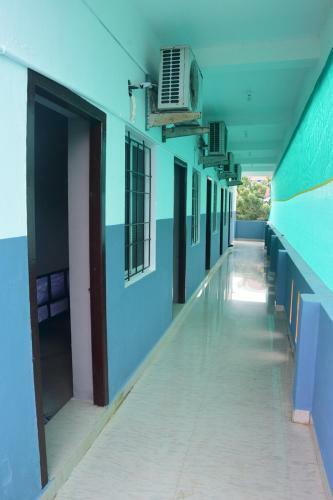 Hostal Al Huda Hotel & Rooms