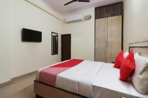 Hotel Oyo 64749 Royal Residency