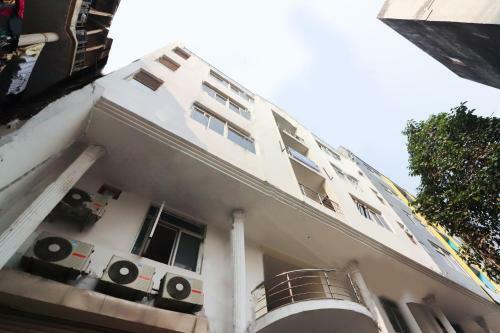 Hotel Oyo 64749 Royal Residency