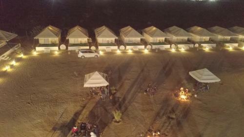 Incredible Desert Camp & Safari