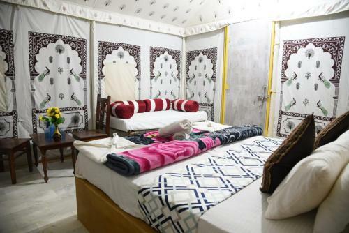Hotel Flying Desert Camps