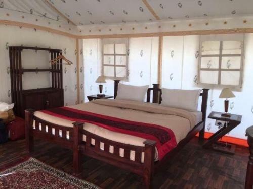 Golden Sandstone Hotel Resort