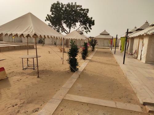 Hotel Lakhina Heritage Desert Camp