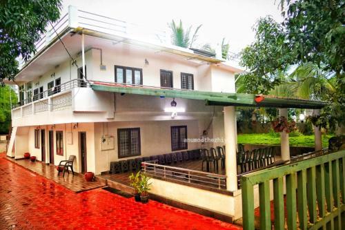 Villa Dewdrops Farm Stay