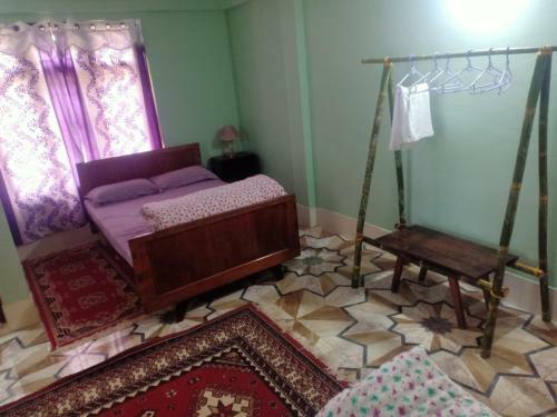 Last Resort, Homestay
