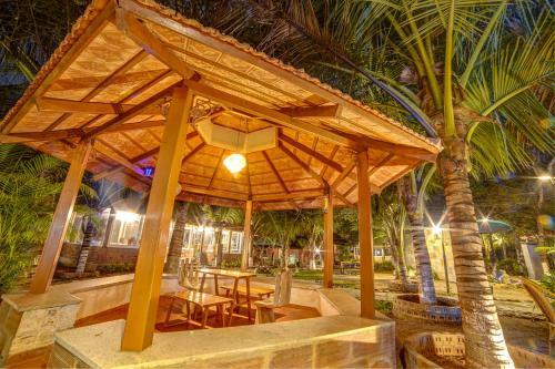 Hotel Brown Town Resort & Spa