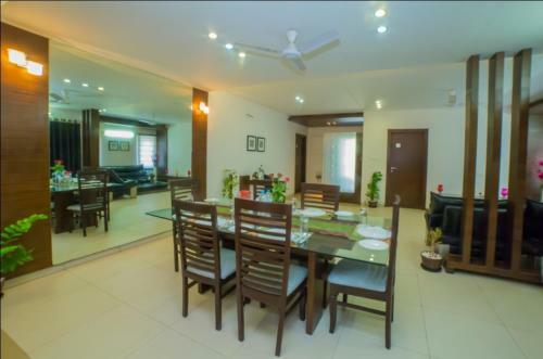 Bed & Breakfast Hill View Hitech City