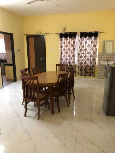 Royal Apartments 2bhk Near Aig Gachibowli