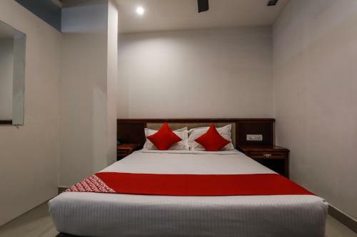 Hotel Oyo 11310 Sri Supraja Pride