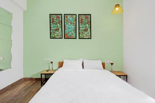 Hotel Collection O 81203 Shining Suites