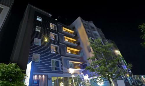 Treebo Trend Blue Dawn Hotels Gachibowli